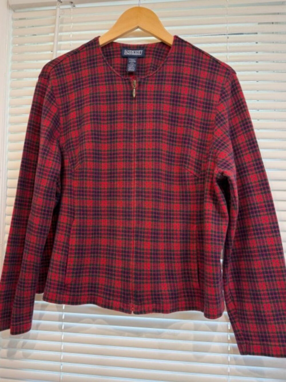 Land’s End Plaid Red Zipper Cotton Top Size L